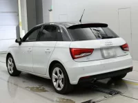 Audi A1 лот № 38066 оценка 3.5  с аукциона в Японии 5