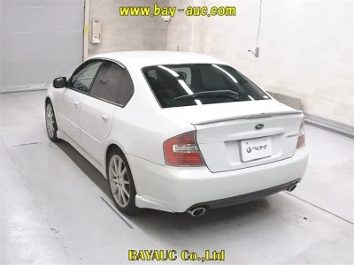 Subaru LEGACY B4