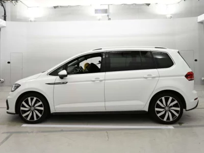 Volkswagen GOLF TOURAN