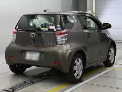 Toyota IQ