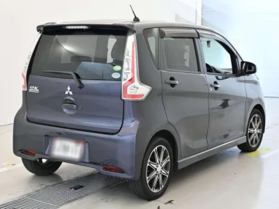 Mitsubishi EK CUSTOM