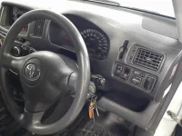 Toyota PROBOX лот № 10095 оценка RA  с аукциона в Японии 8