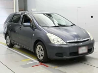 Toyota WISH лот № 10101 оценка 3.5  с аукциона в Японии 4
