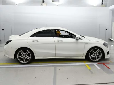 Mercedes-Benz CLA CLASS