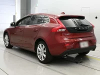 Volvo V40 лот № 38096 оценка 3.5  с аукциона в Японии 5