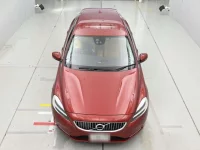 Volvo V40 лот № 38096 оценка 3.5  с аукциона в Японии 6