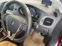 Volvo V40 лот № 38096 оценка 3.5  с аукциона в Японии 8