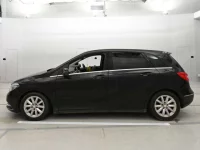 Mercedes-Benz B CLASS лот № 38105 оценка 3  с аукциона в Японии 3