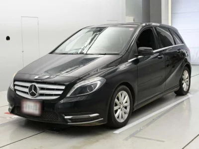 Mercedes-Benz B CLASS