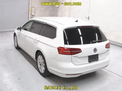 Volkswagen PASSAT VARIANT