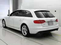 Audi A4 лот № 38127 оценка 4  с аукциона в Японии 5