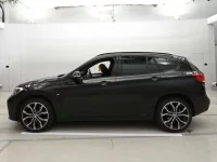 BMW X1 лот № 38130 оценка 5  с аукциона в Японии 3