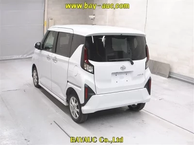Daihatsu MOVE  с аукциона в Японии