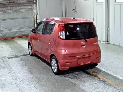Suzuki MRWAGON