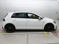 Volkswagen GOLF лот № 38135 оценка 5  с аукциона в Японии 2