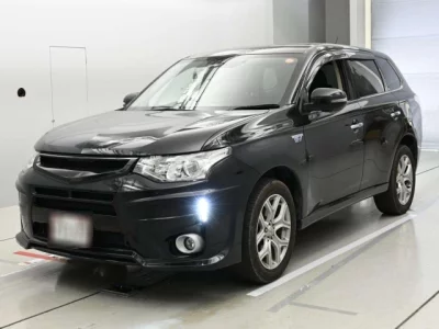 Mitsubishi OUTLANDER PHEV
