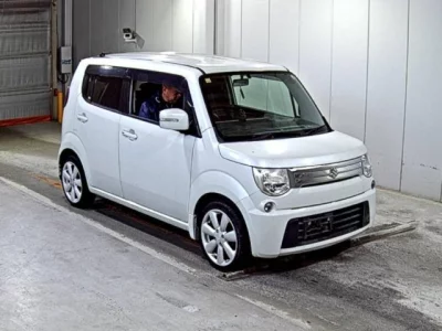 Suzuki MRWAGON