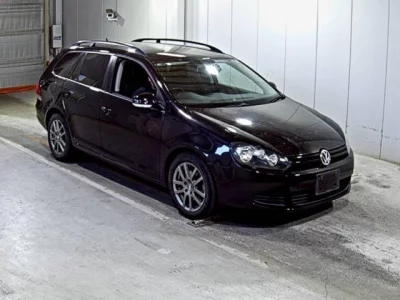 Volkswagen GOLF VARIANT