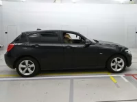 BMW 1-Series лот № 38152 оценка RA  с аукциона в Японии 2