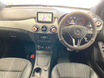 Mercedes-Benz B CLASS