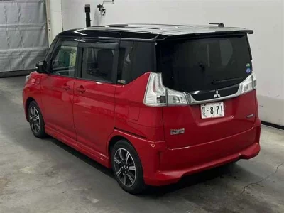 Mitsubishi DELICA D2