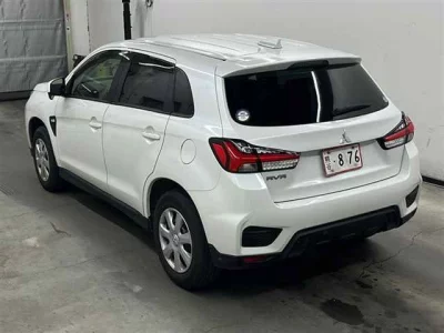 Mitsubishi RVR