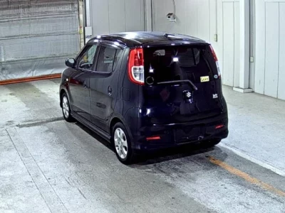 Suzuki MRWAGON