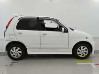 Daihatsu TERIOS KID лот № 9273 оценка 3.5  с аукциона в Японии 2