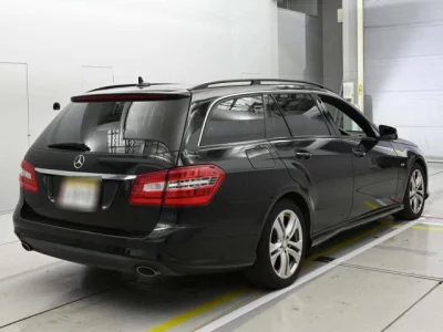 Mercedes-Benz E CLASS WAGON
