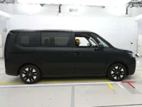 Honda STEP WAGON лот № 33129 оценка 4.5  с аукциона в Японии 2