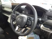 Honda STEP WAGON лот № 33129 оценка 4.5  с аукциона в Японии 8