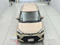 Toyota RAIZE лот № 30002 оценка 4  с аукциона в Японии 6