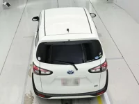 Toyota SIENTA лот № 30004 оценка R  с аукциона в Японии 7