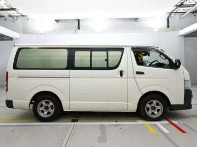 Toyota REGIUS ACE VAN