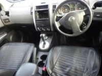 Nissan X-TRAIL лот № 8167 оценка 3.5  с аукциона в Японии 2
