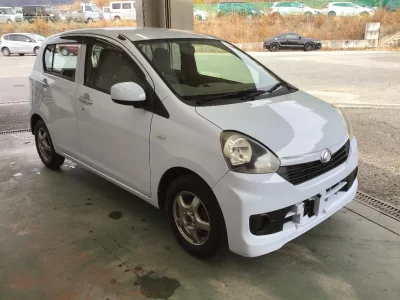 Daihatsu MIRA E S