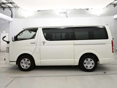 Toyota REGIUS ACE VAN
