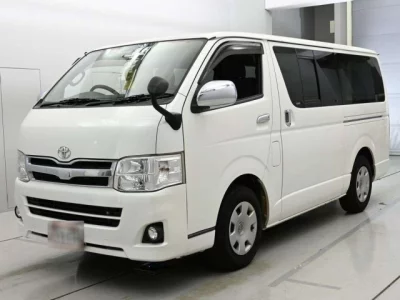 Toyota REGIUS ACE VAN