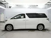 Toyota VELLFIRE лот № 30024 оценка 4  с аукциона в Японии 3