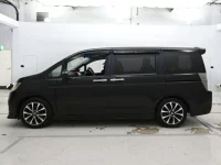 Honda STEP WAGON лот № 30030 оценка 4  с аукциона в Японии 3