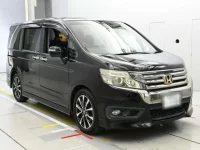 Honda STEP WAGON лот № 30030 оценка 4  с аукциона в Японии 4