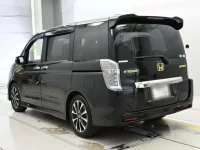 Honda STEP WAGON лот № 30030 оценка 4  с аукциона в Японии 5