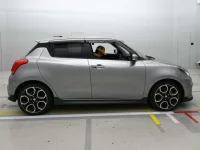 Suzuki SWIFT лот № 90060 оценка R  с аукциона в Японии 2