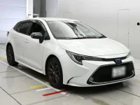Toyota COROLLA TOURING лот № 30032 оценка 4.5  с аукциона в Японии 4