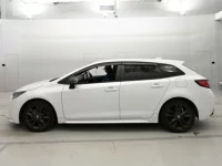 Toyota COROLLA TOURING лот № 30032 оценка 4.5  с аукциона в Японии 3