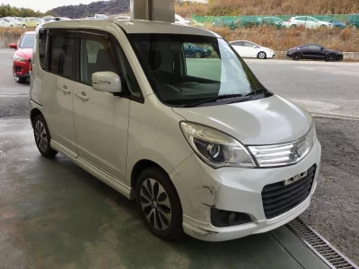 Mitsubishi DELICA D2