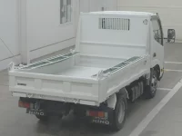 Hino DUTRO лот № 28 оценка 3.5  с аукциона в Японии 1