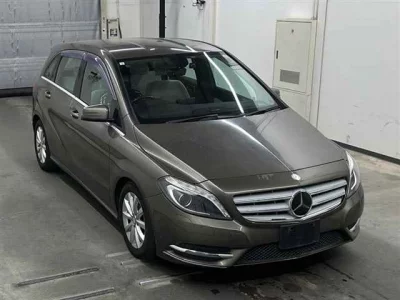 Mercedes-Benz B CLASS