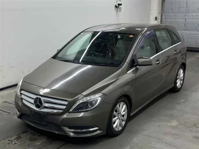 Mercedes-Benz B CLASS