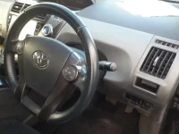 Toyota PRIUS ALPHA лот № 30051 оценка 3  с аукциона в Японии 8